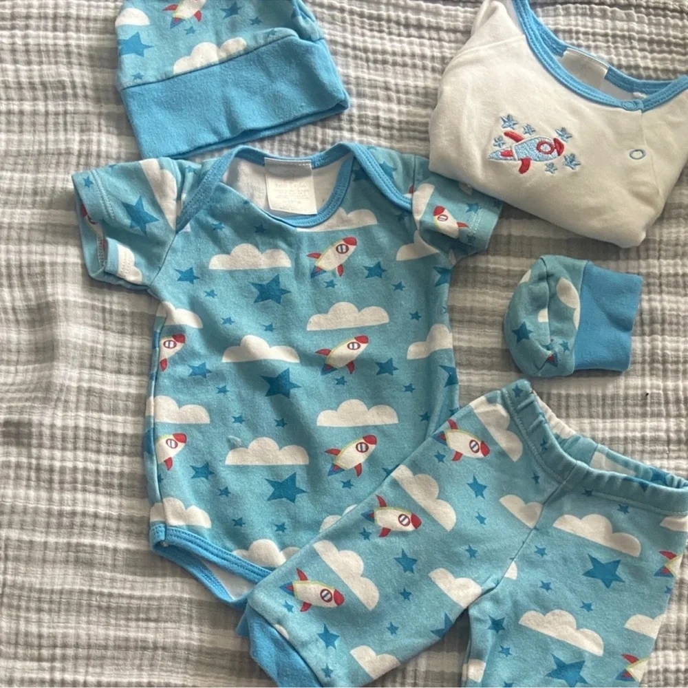 Blue and White Babe Set Size 0-3 M